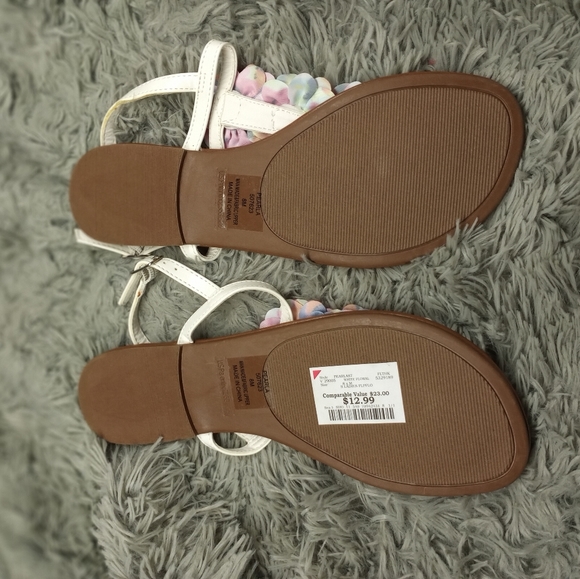 💕Floral Rampage🦋Flat Shoes - Picture 5 of 7